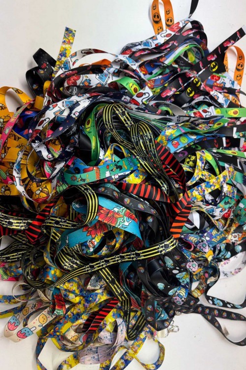 Karışık 50 Adet Toptan Boyun Askı ipi Mix 4 Karışık 50 Adet Toptan Boyun Askı ipi Mix 4